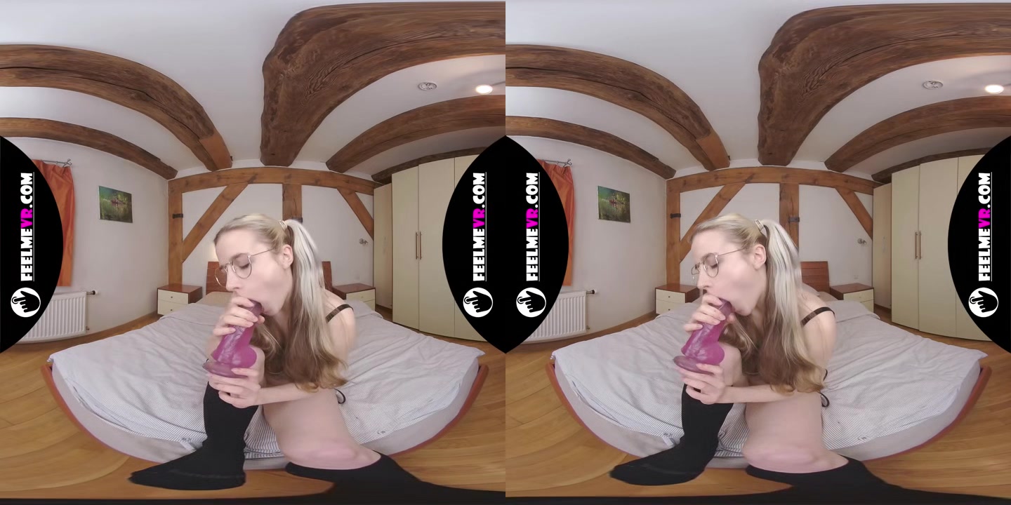 Miturasu Please Fuck Me Hard With This Big Pink Dildo