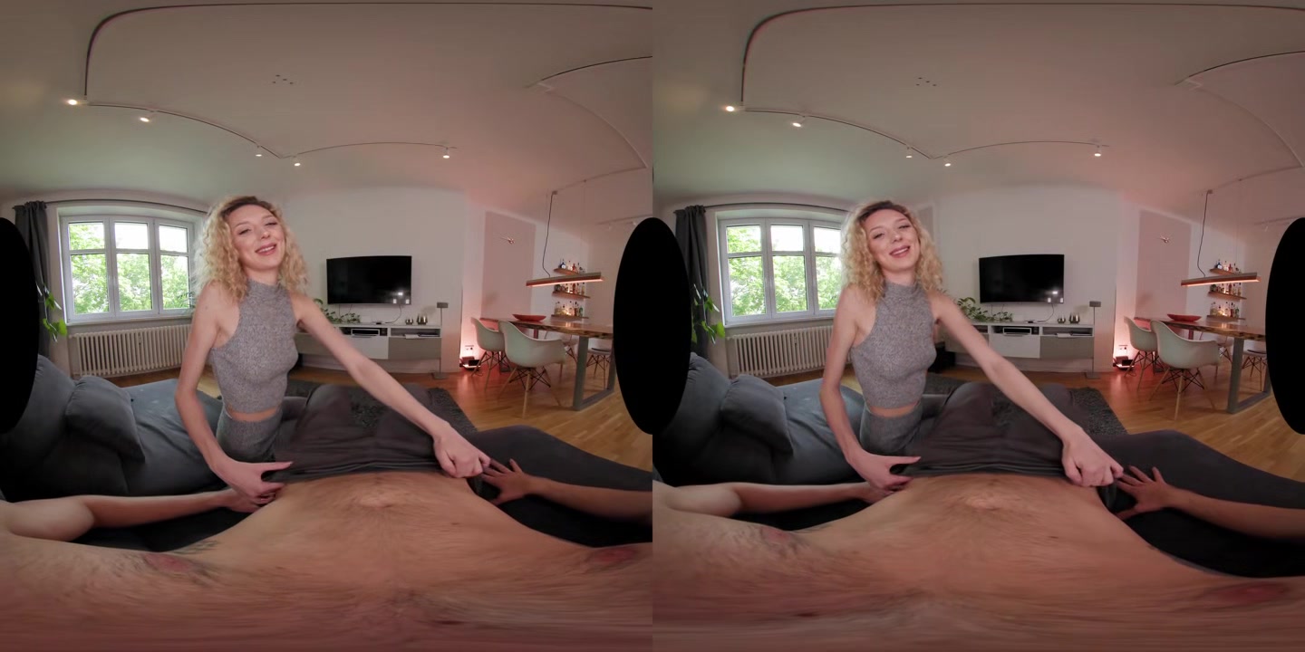 Returning the favor with Isabella De Laa - VRPornnow