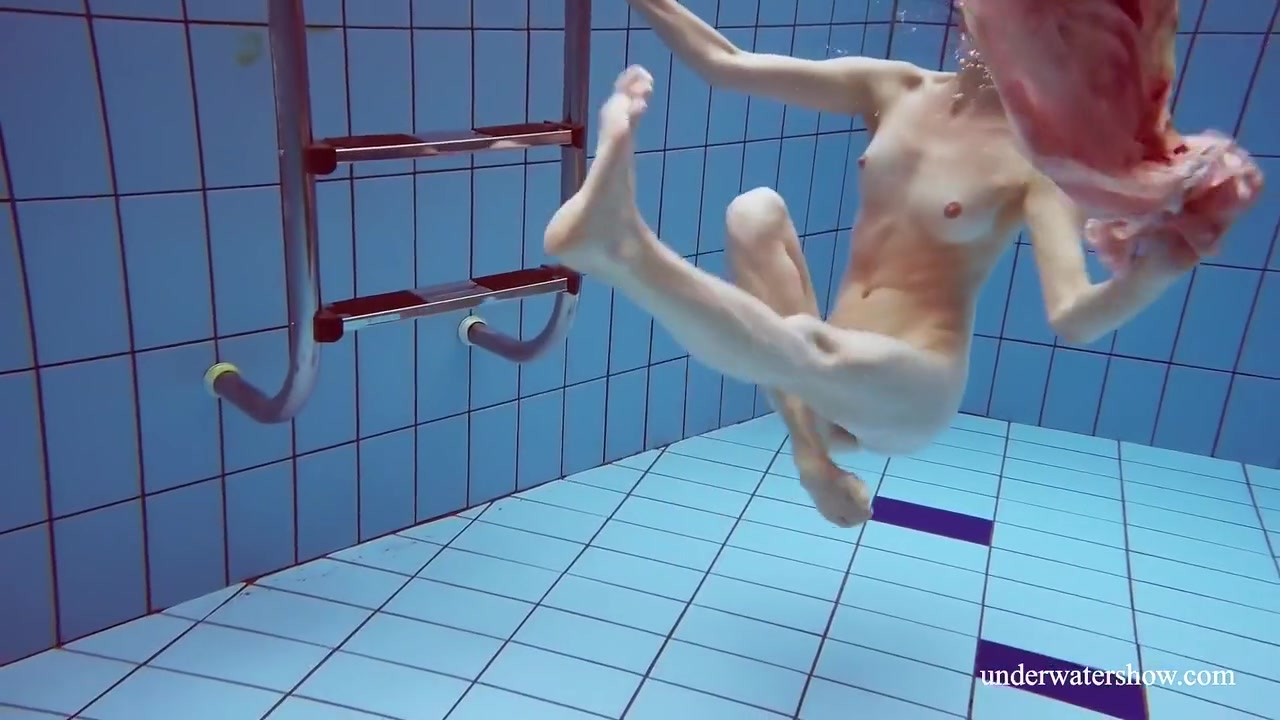 Martina Big In Swimmer Babe Ass Hot Brunette