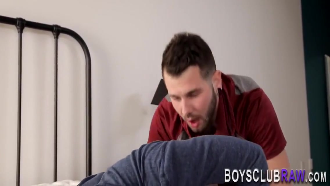 Stud Gets Ass Raw Fucked Hardcore 7 Min With Johnny Hill And Archer Hart