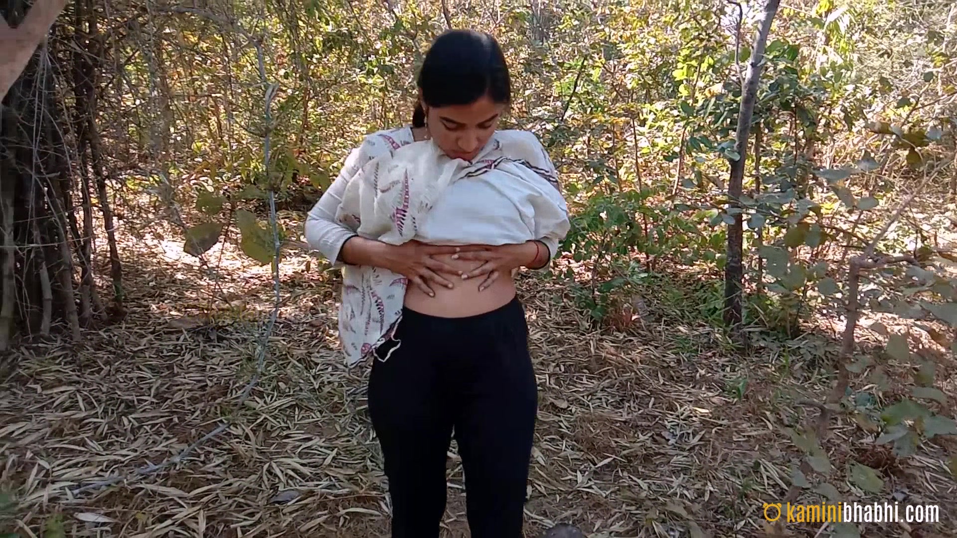 Beautiful Indian Wife Kamini Outdoor Striptease Solo Sex