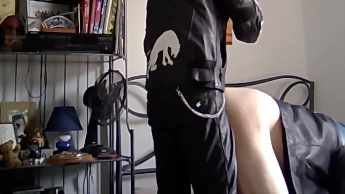 Devil In Leather 17 Min