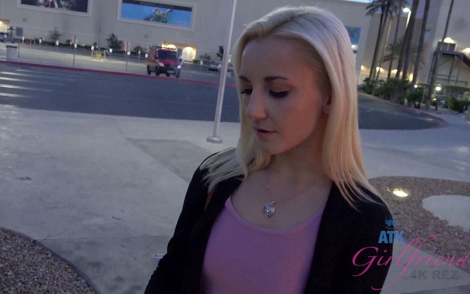 Virtual Vacation In Las Vegas With Jade Amber Part 1