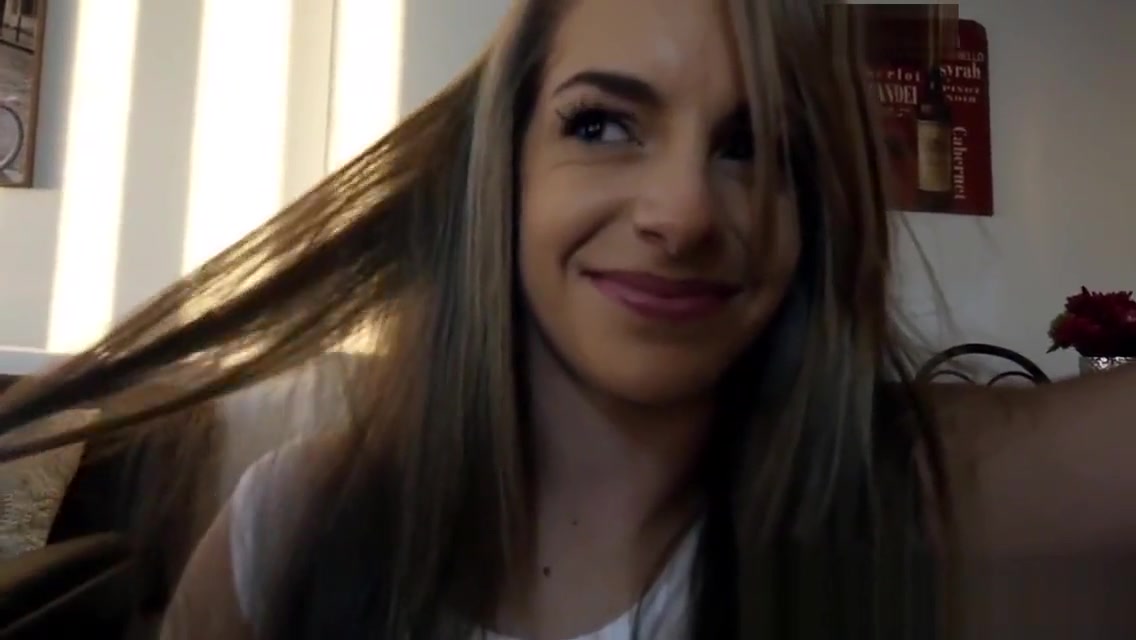Sexy stepsister gets cum