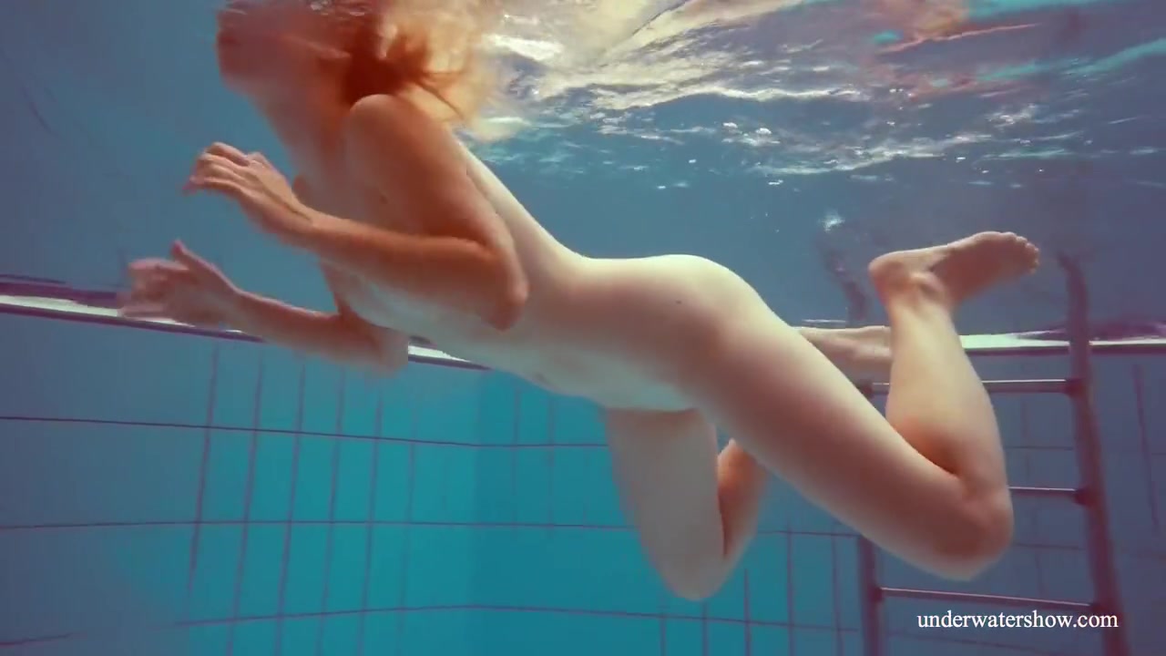 Hot Babe Melisa Darkova Dressed Underwater