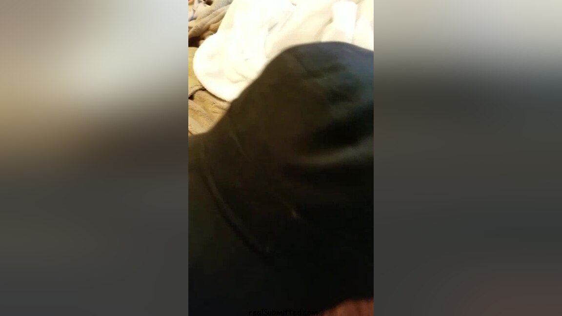 Good Wife Gives Sensual Blowjob - JizzPix