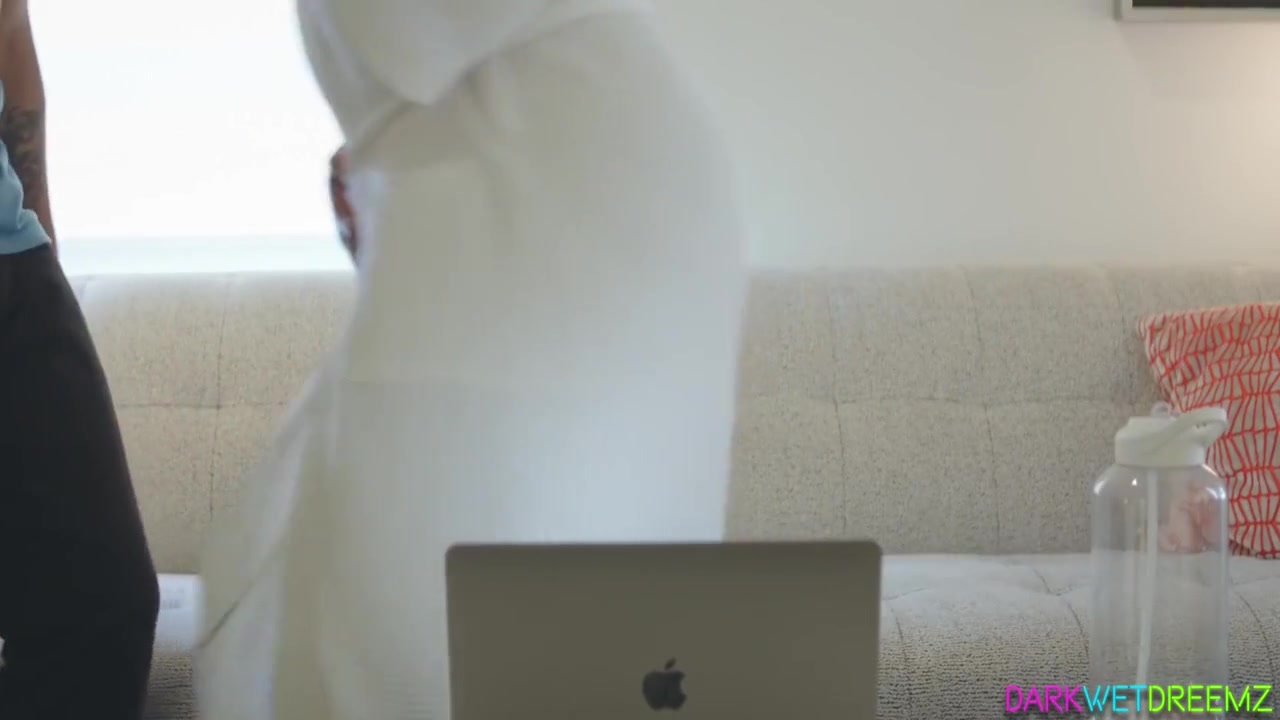 Aaron Drake In Homewrecker Slurped Up The Groom Clip 5 Min