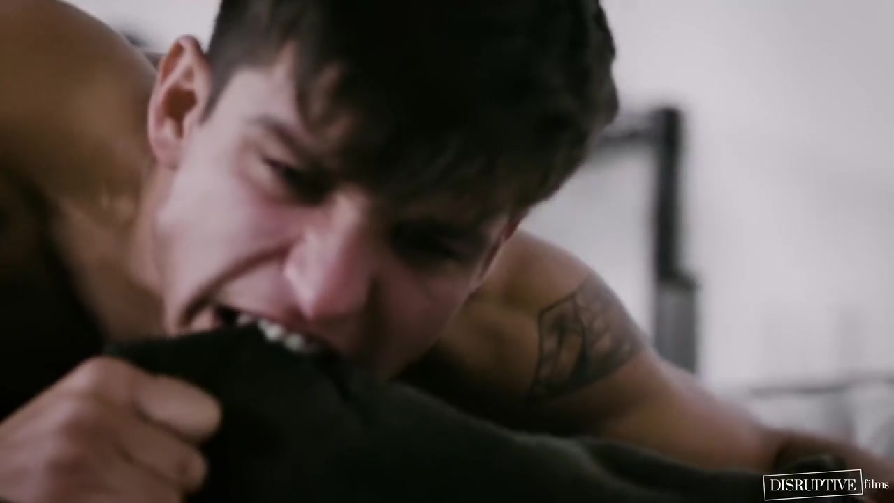 Taboo Men Manoeuvres For Young Jocks With Elliot Finn, Jessica Miller And Justin Matthews