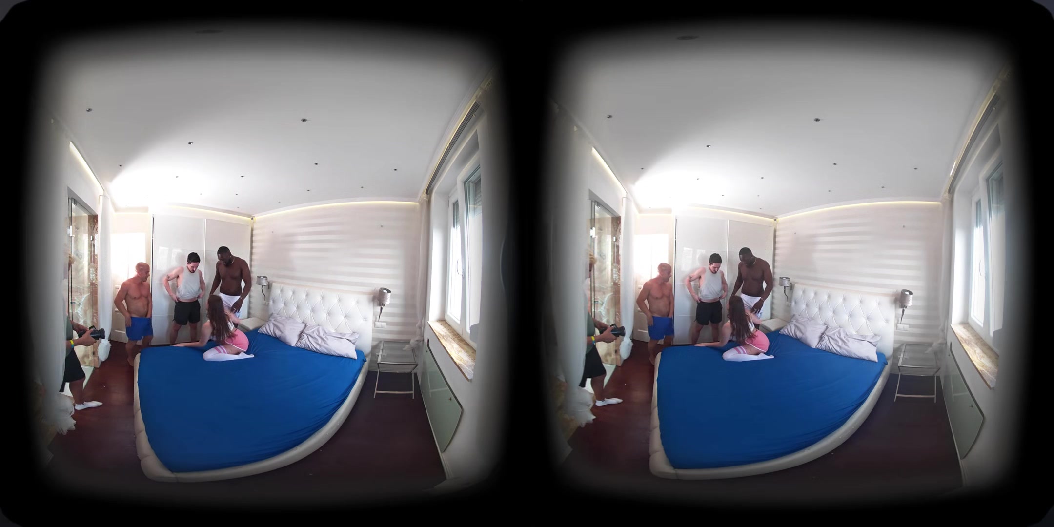 Amber Bloom – Behind The Scenes Vr Part One - First Scene Of