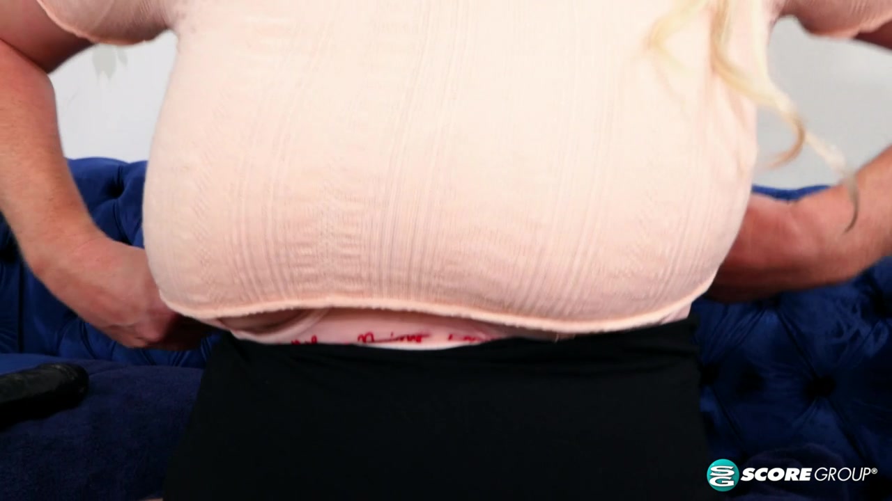 Cameron Skye: Tight Top Stretcher