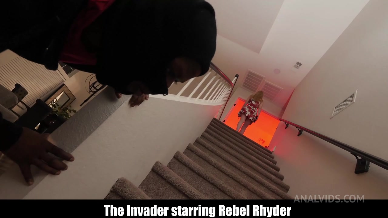 The Invader - AnalVids