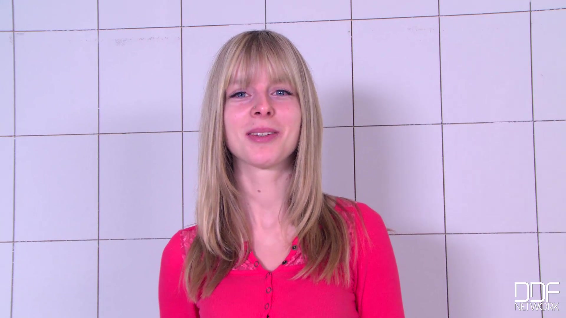Hungarian Country Girl - PornWorld