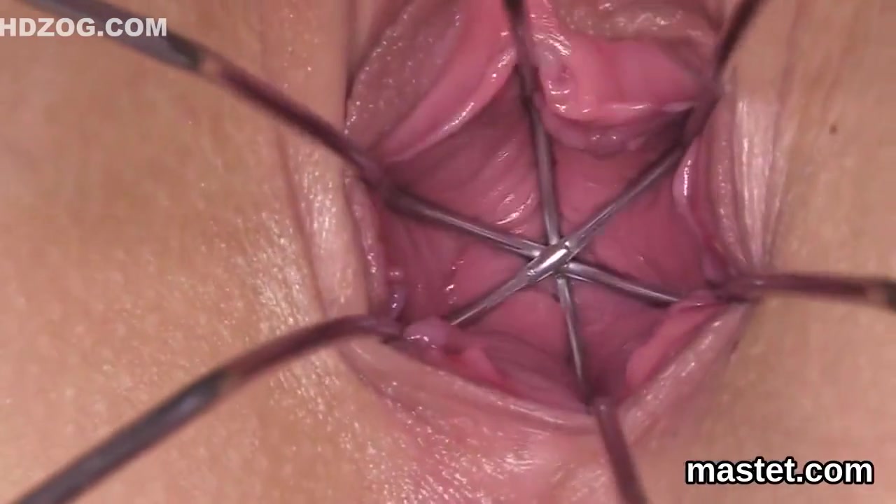 Czech Nympho Opens Up Her Wet Vagina To The Biza