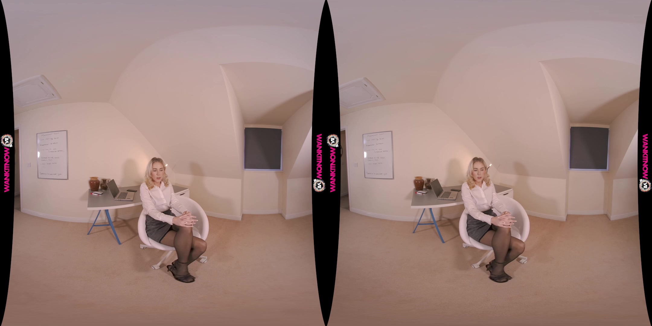 Payrise Persuasion featuring Amy W - WankitNowVR
