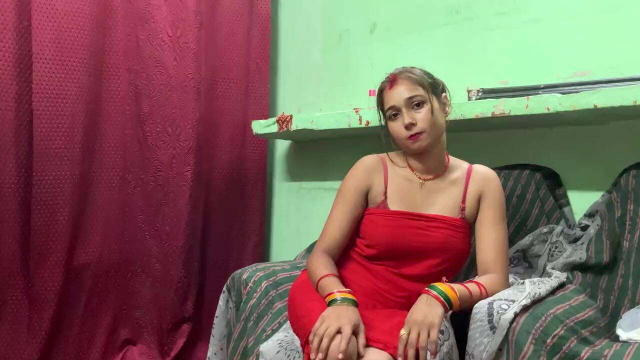 Real Beautiful Indian Wife Sucking and Fucking
