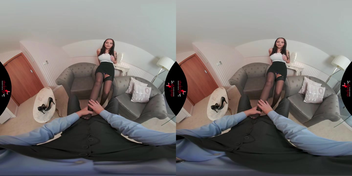 Working Girl In Stockings - StockingsVR