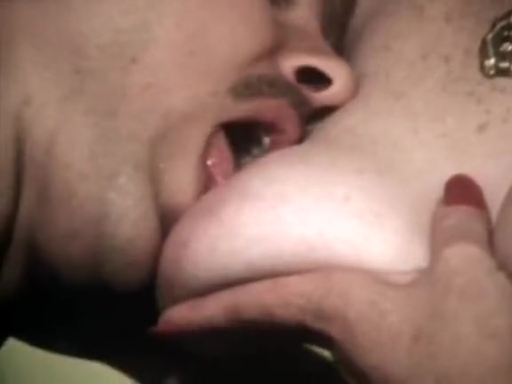 Juliet Anderson, Lisa De Leeuw, Little Oral Annie in vintage fuck movie