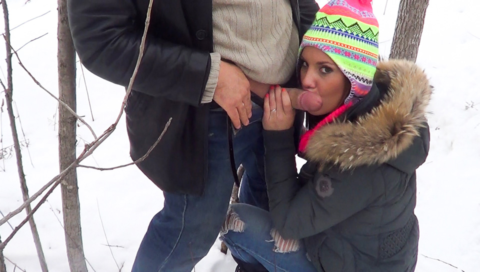 Shana Lane & Roxy Lane & Rick Hard in Outdoor Blowjob For Rick Hard Video