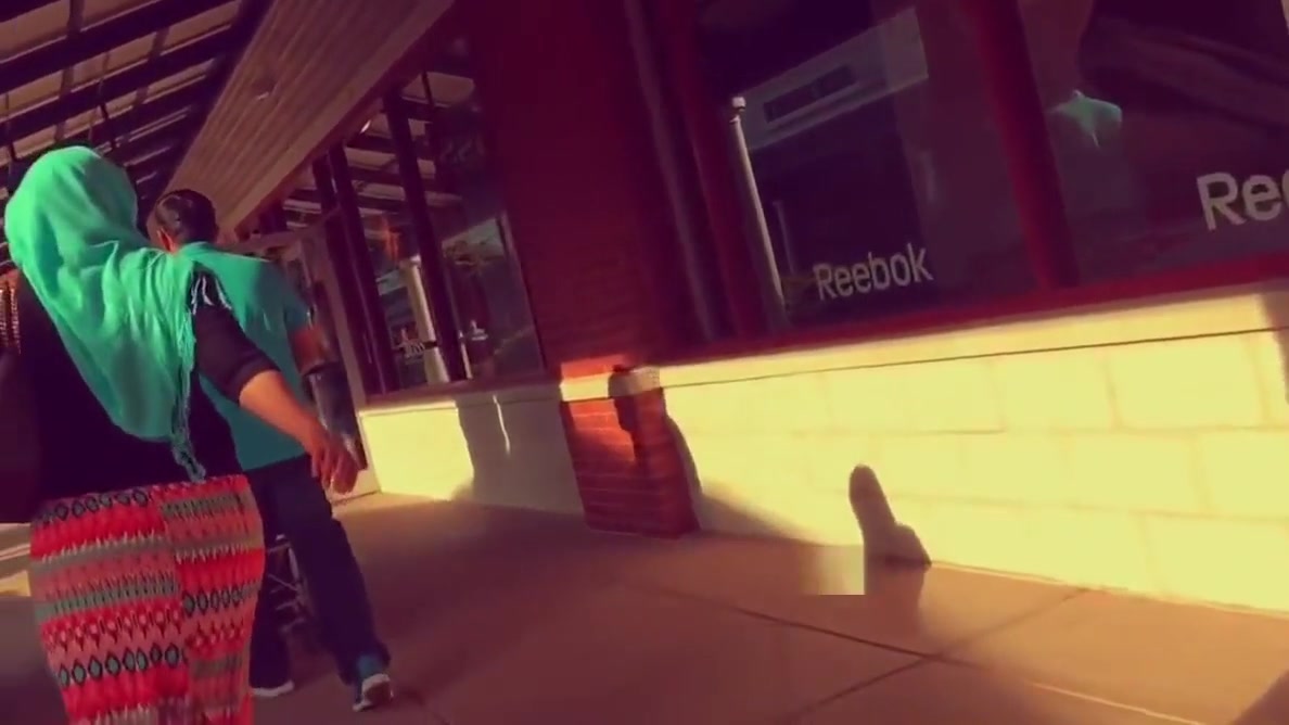 hijab wife big ass walking in street