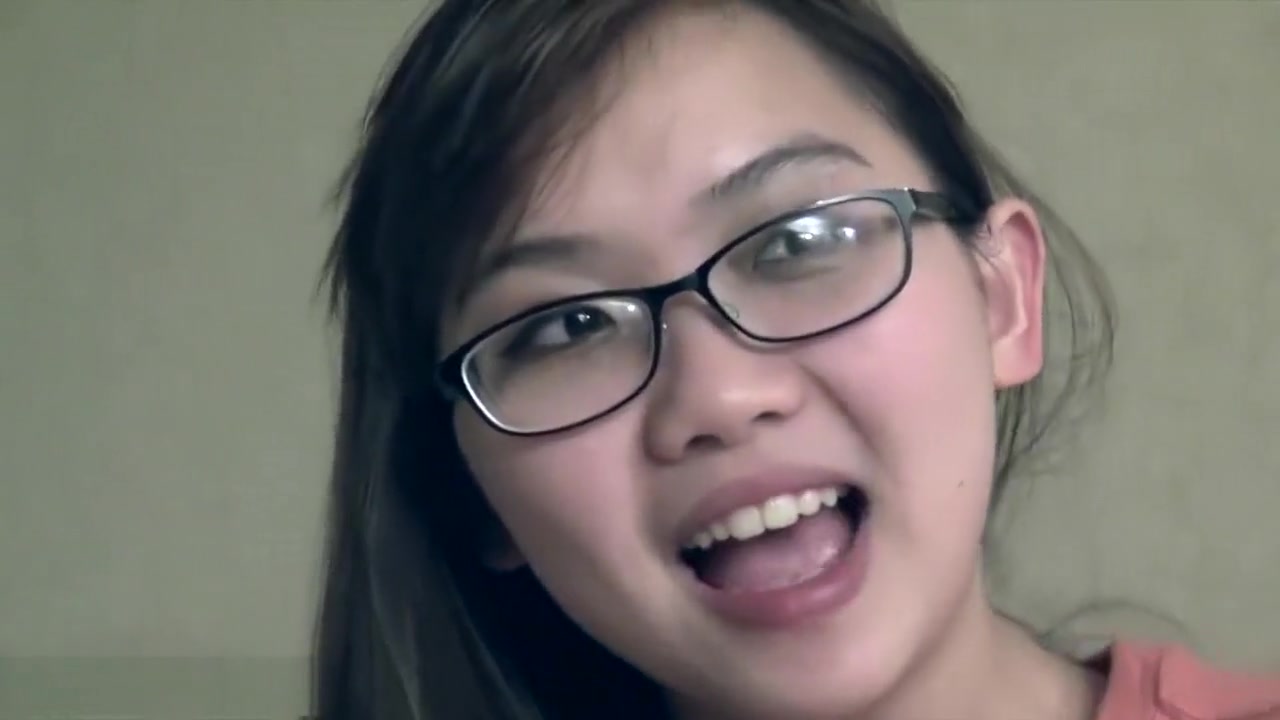 Cute busty asian girlfriend fngers