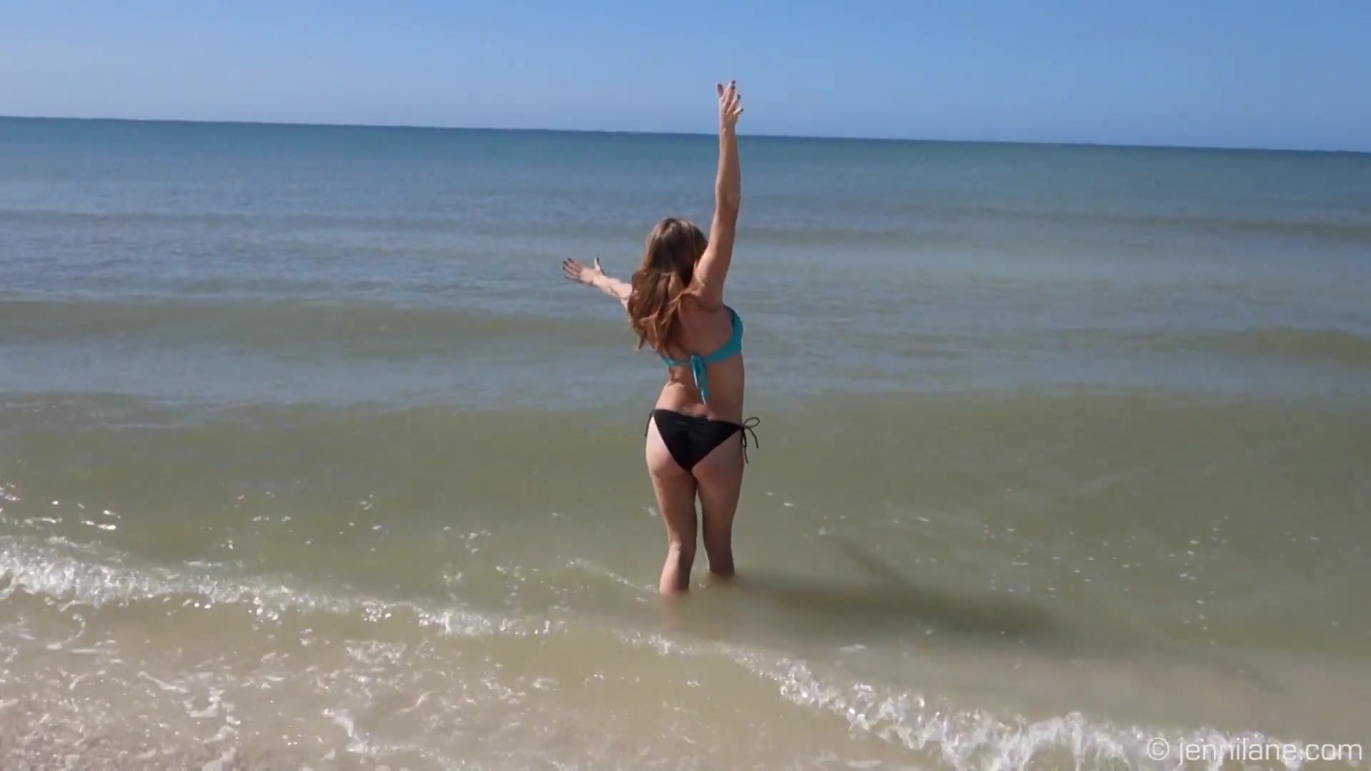 Jenni Lanes Beach Frolic - Sex Movies Featuring Jennilane