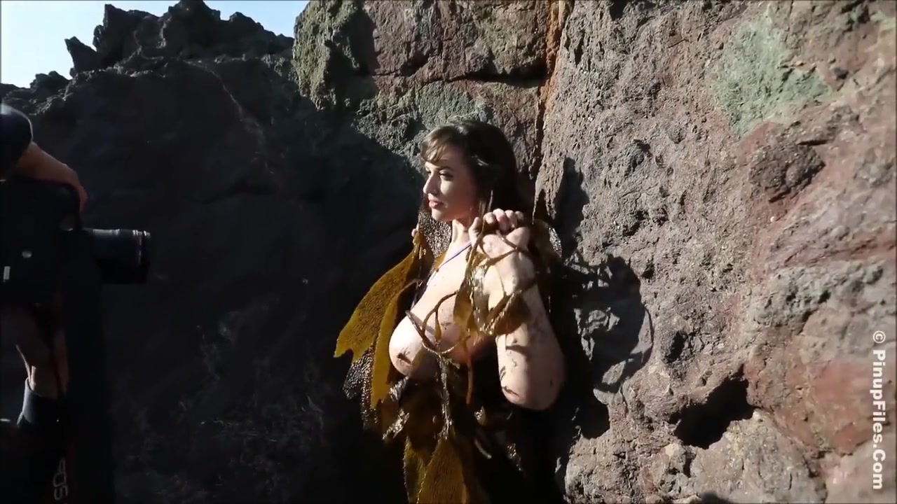 Lana Kendrick - Bts With Her Gigantic Boobs Getting Muddy