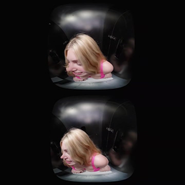 Slutty Teen Cumplays In The Gloryhole - PutalocuraVR