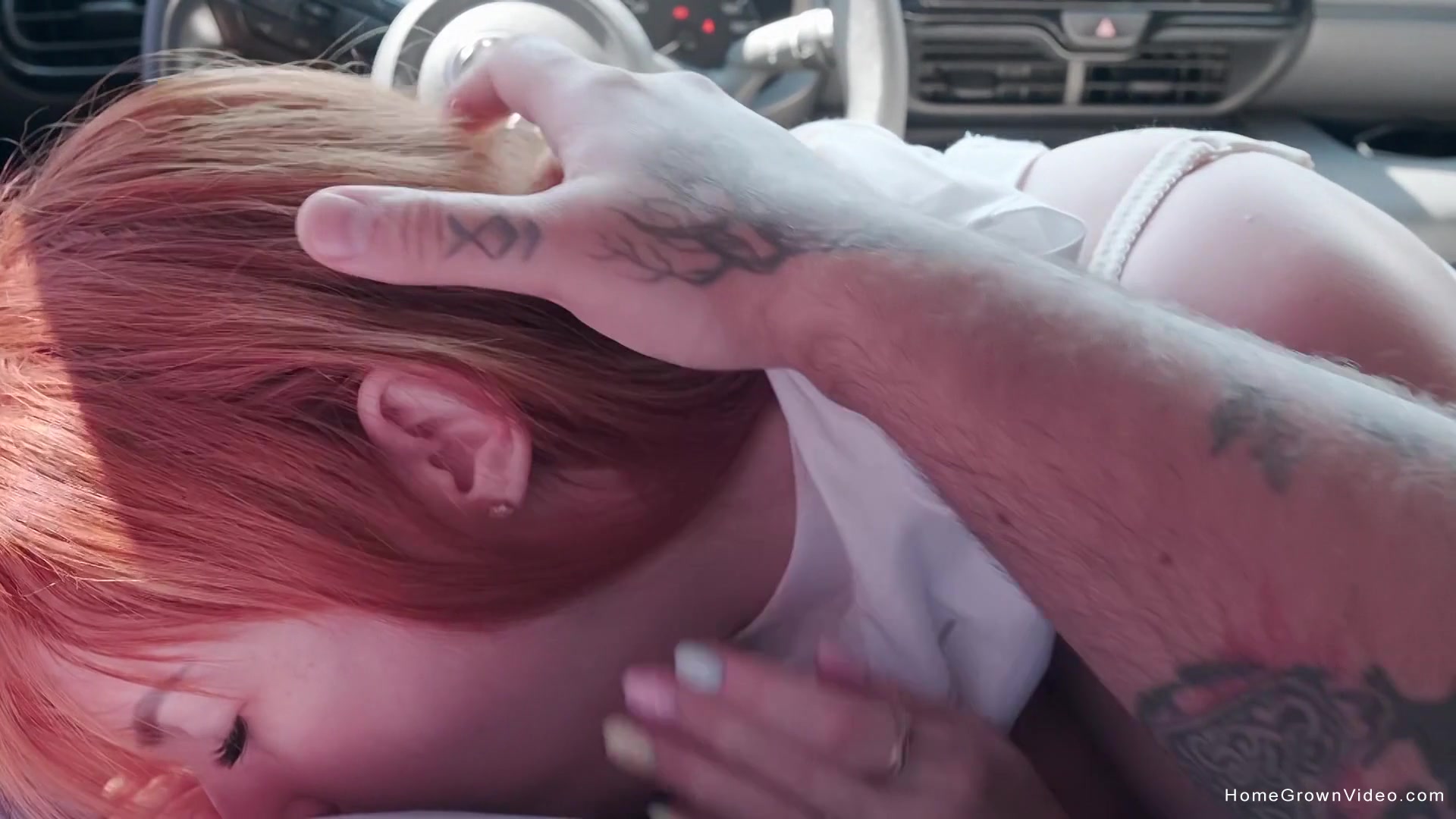 Mikola and Kate share some cock sucking fun in the car for this homemade video