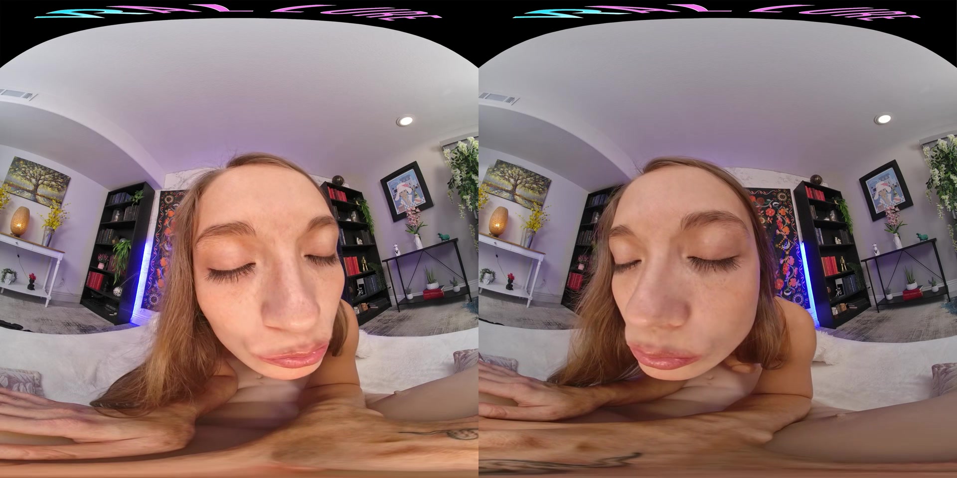 Mira Monroe - VR Porn Video