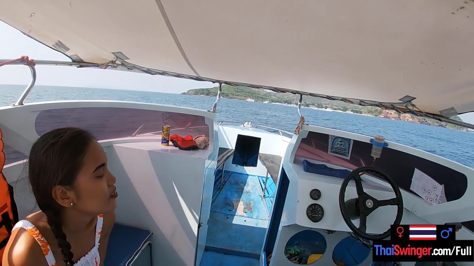 Rented a boat for a day and had sex on it with his Asian teen 18+ girlfriend