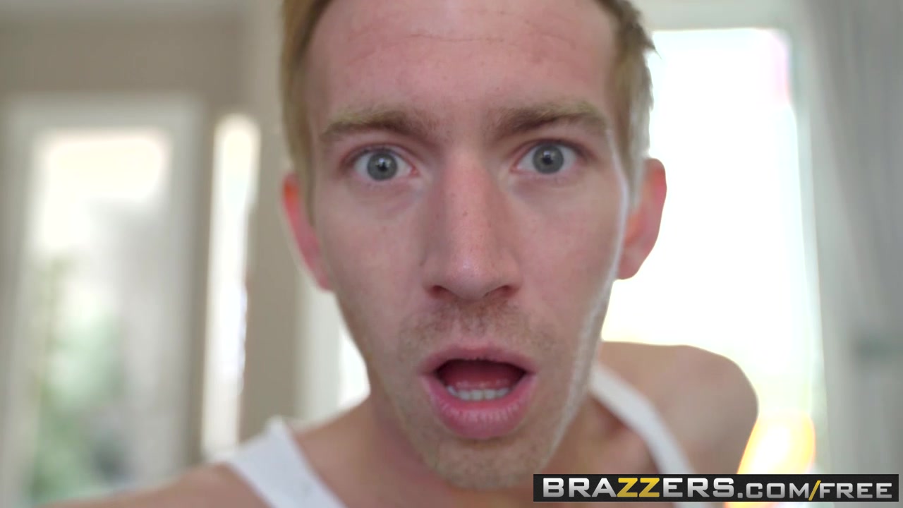 Brazzers - Pornstars Like it Big - Luna Star and Danny D - Hot Hot Heatwave