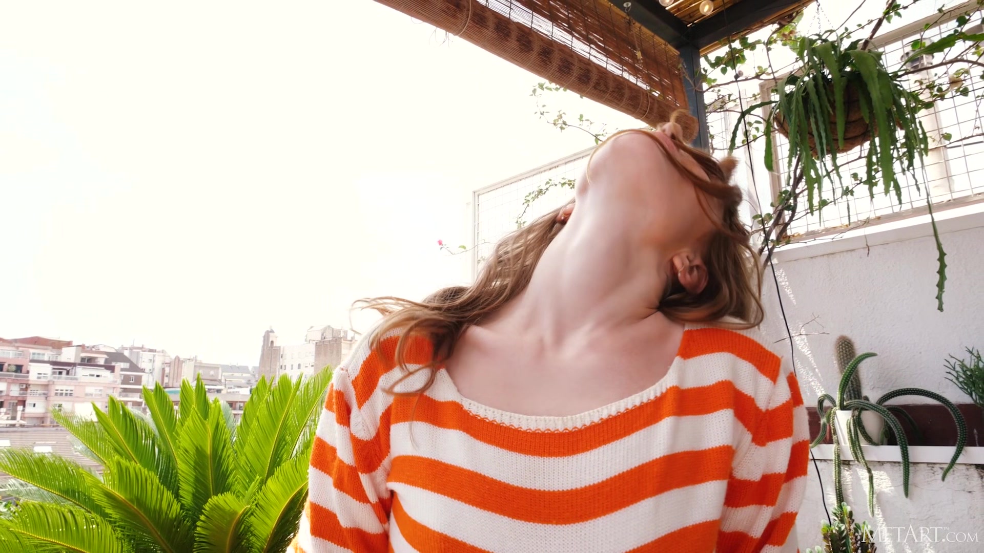 Moving Above - Jia Lissa