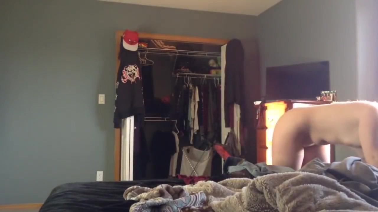 REAL hidden on roommate catches her getting dressed for school