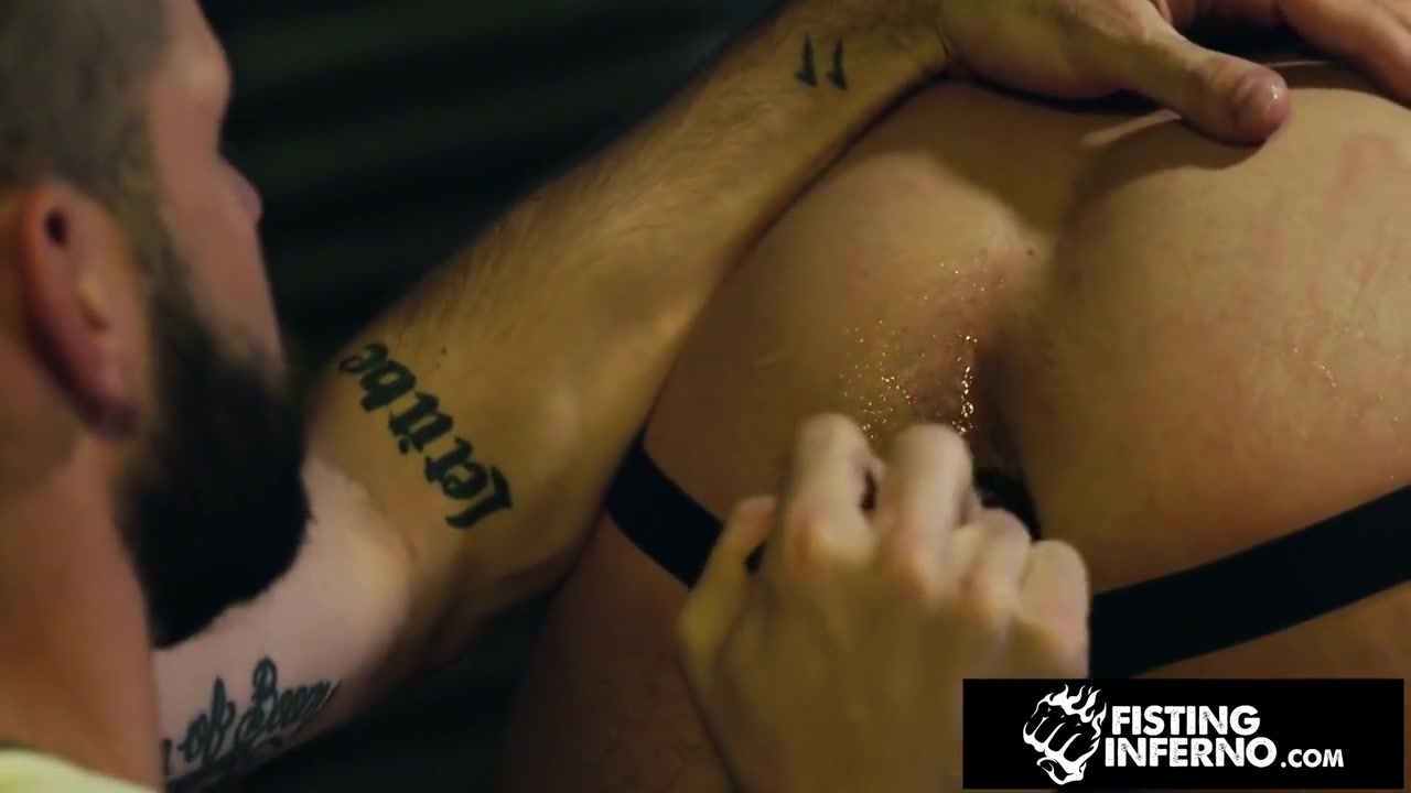Hot Stranger Restrained & Fucked By Tatted Muscle