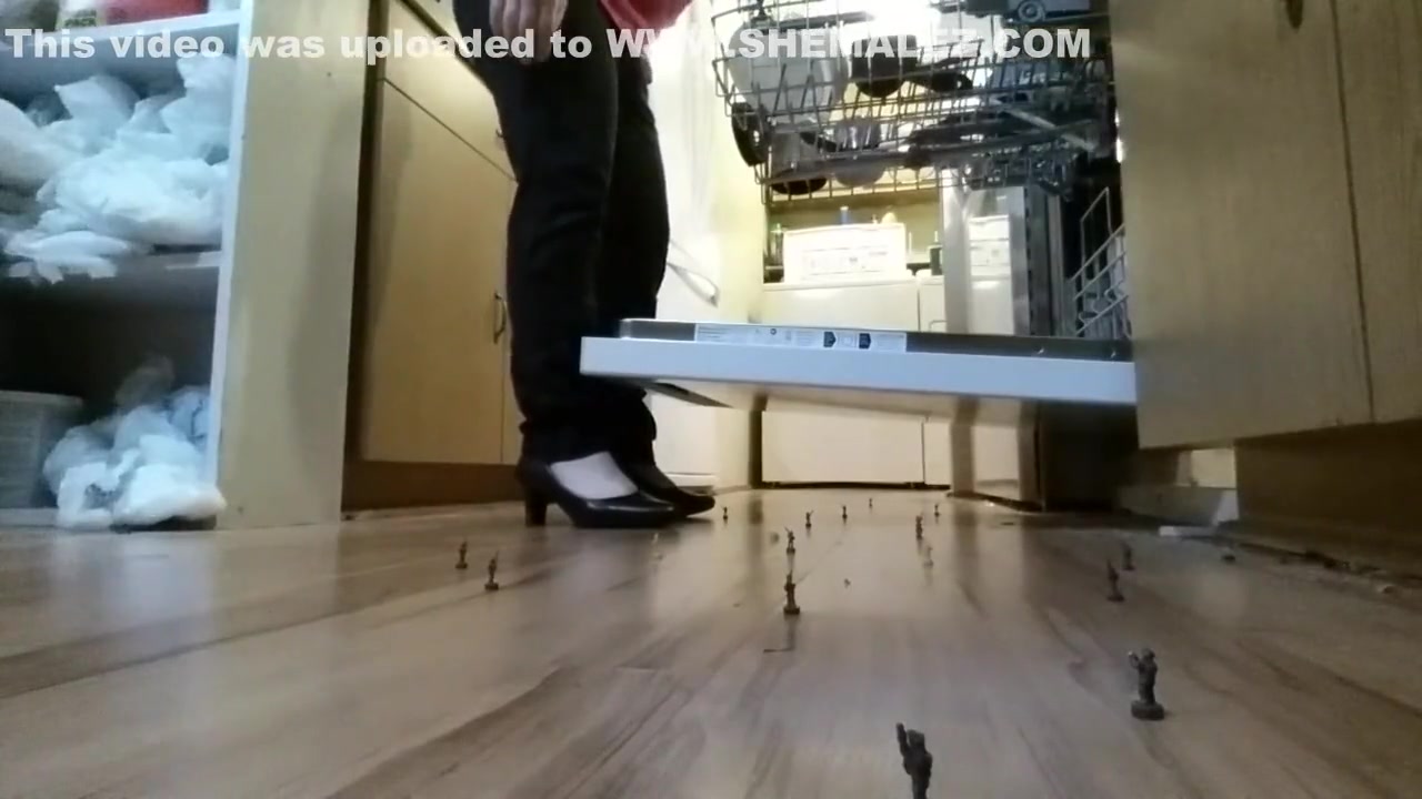 Unaware in the kitchen