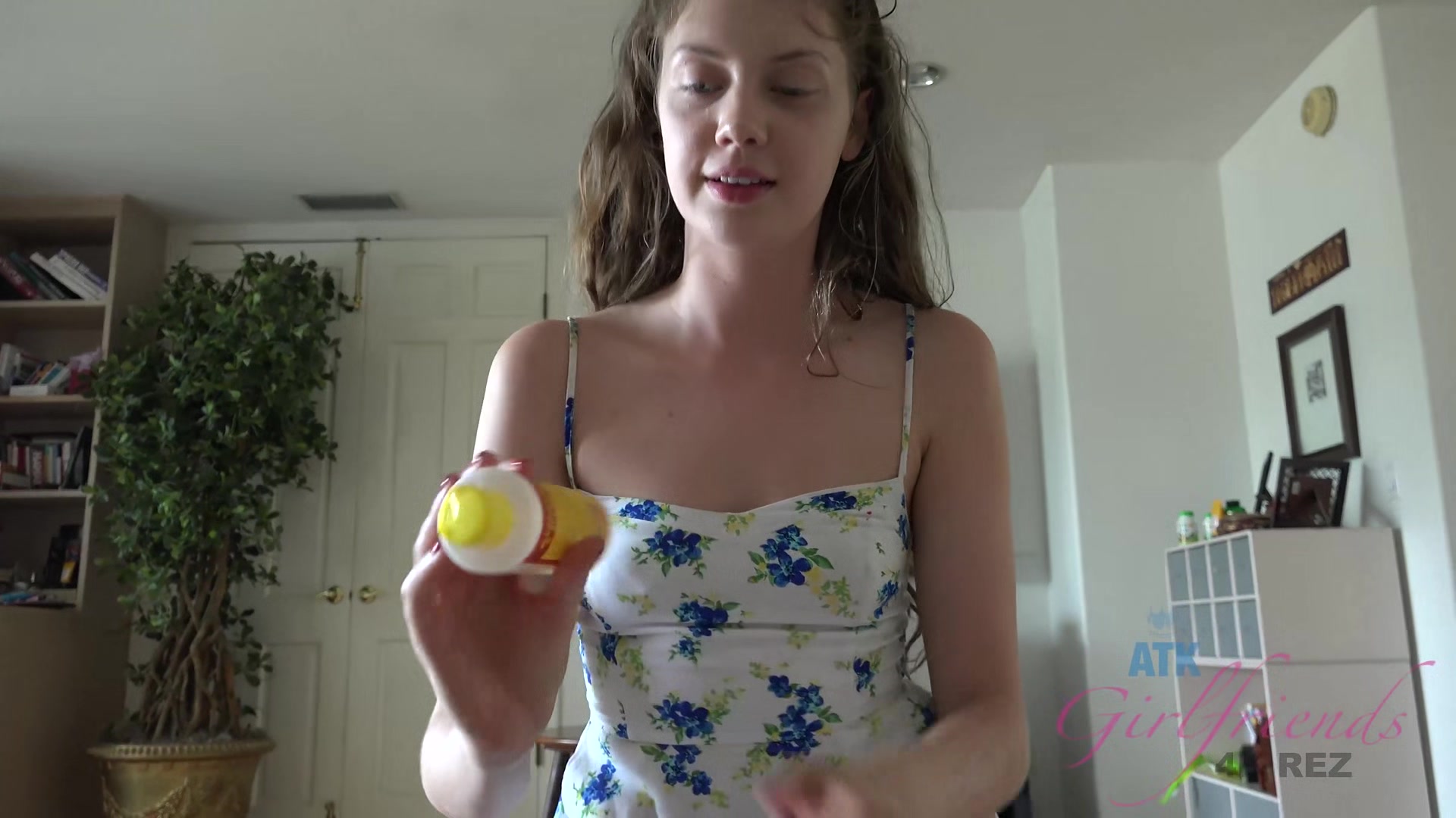 Elena Does A Great Job Of Getting Your Cock Hard While She Smokes A Cigarette