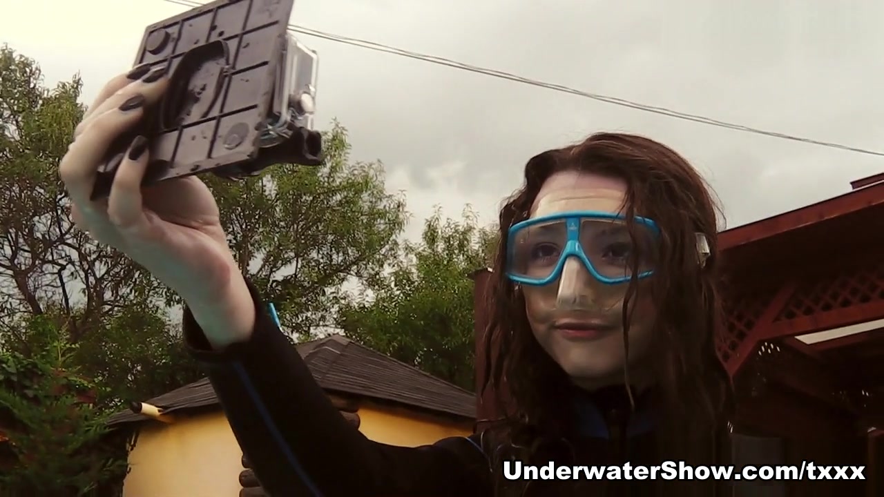 Serene Emi Video - UnderwaterShow