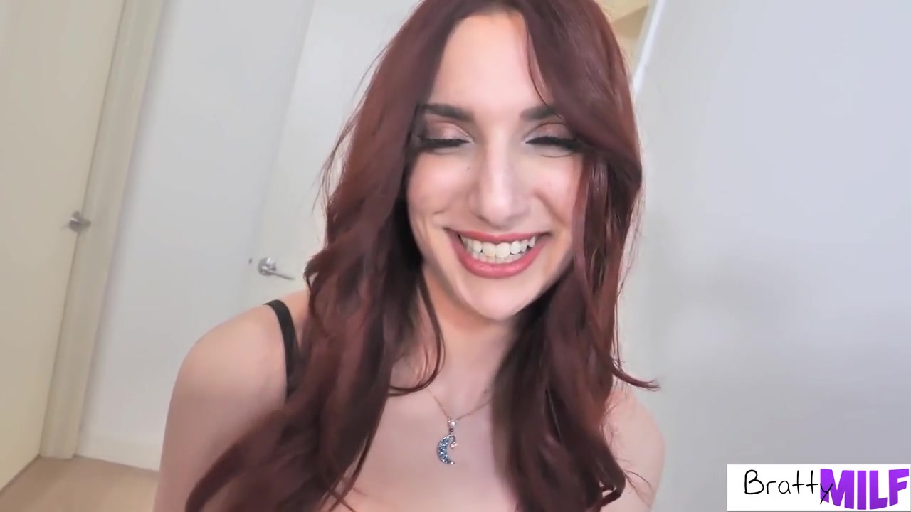 Free Premium Video Milf Says See? This Is What I Wear When I Wanna Get Laid -s8:e7 With Hot Milf And April Snow