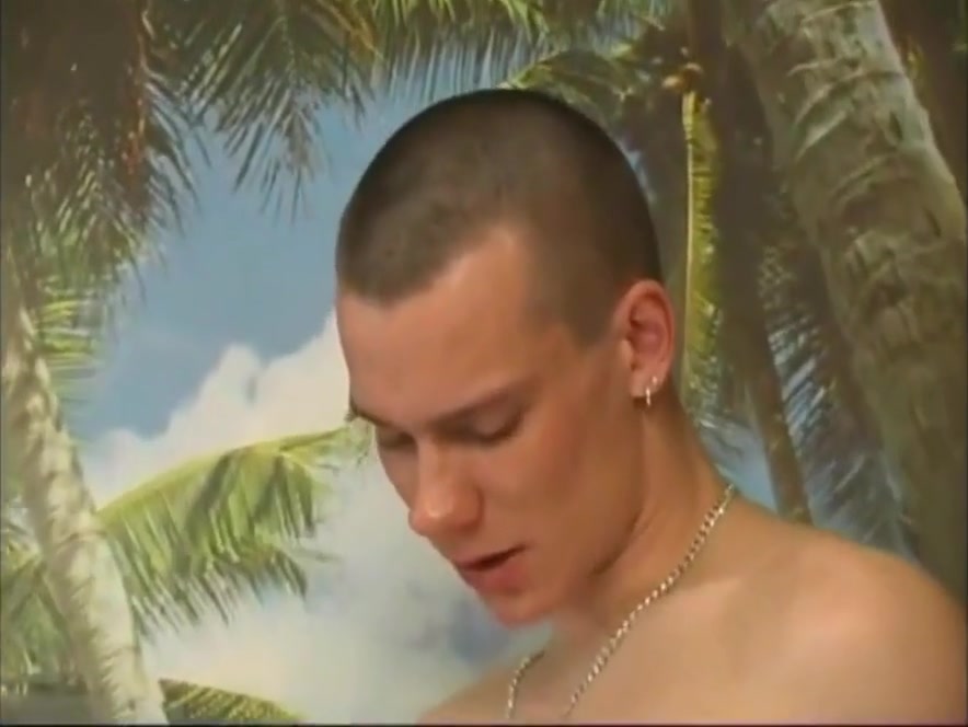 Horny Uncut Twink Fucker In Threesome