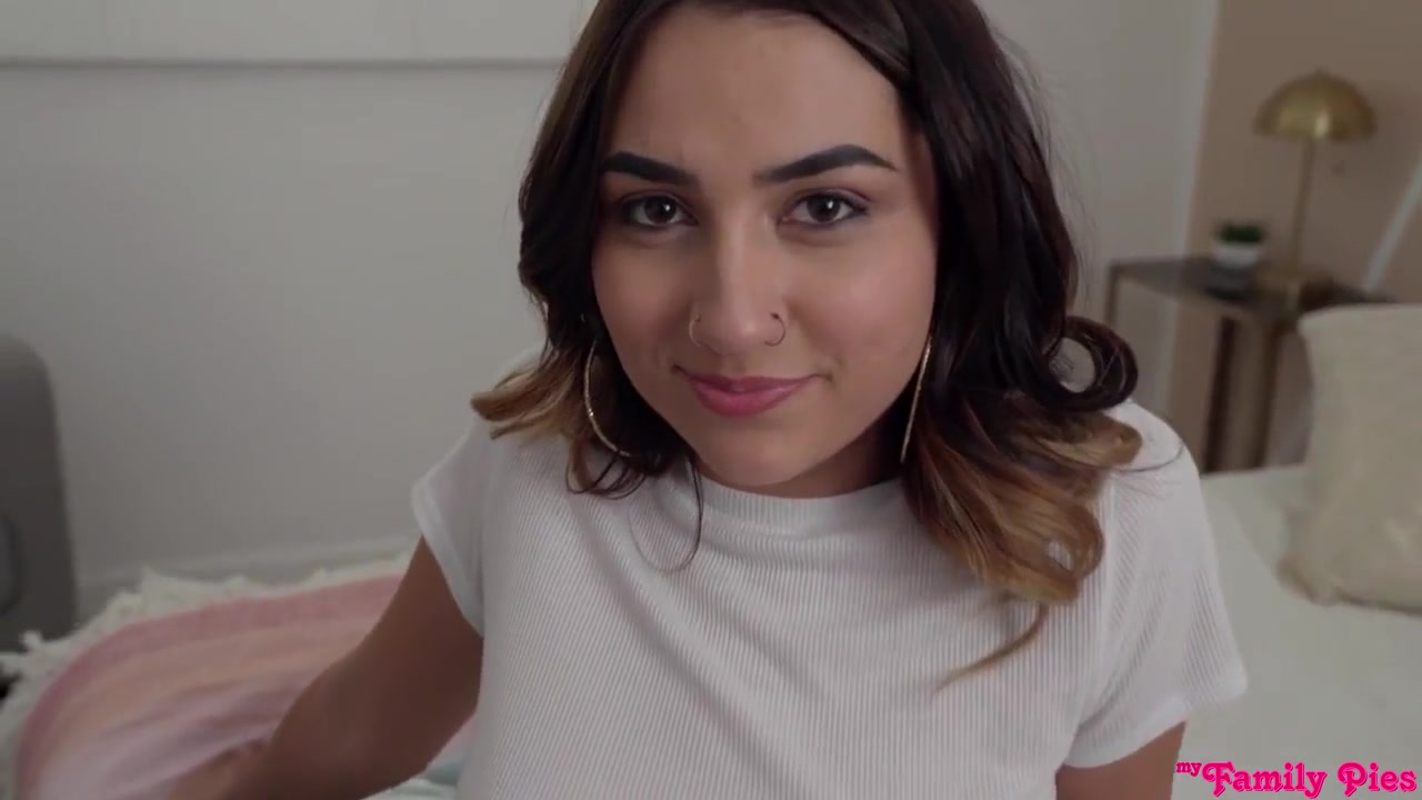 Flirty Floozy Tight Pussy Fingered & Fucked - Callie Jacobs