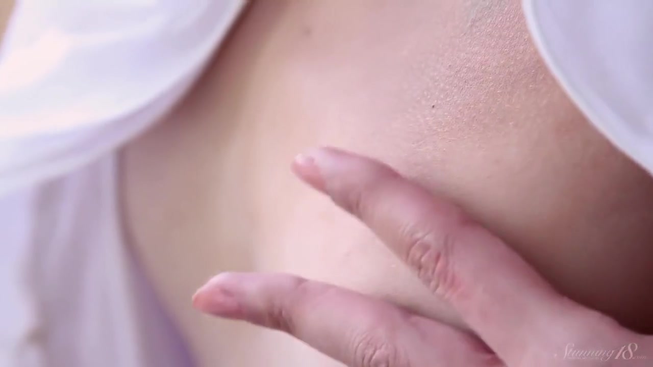 Gorgeous Flat Chested Model Linda Gets Naked By Her Window!