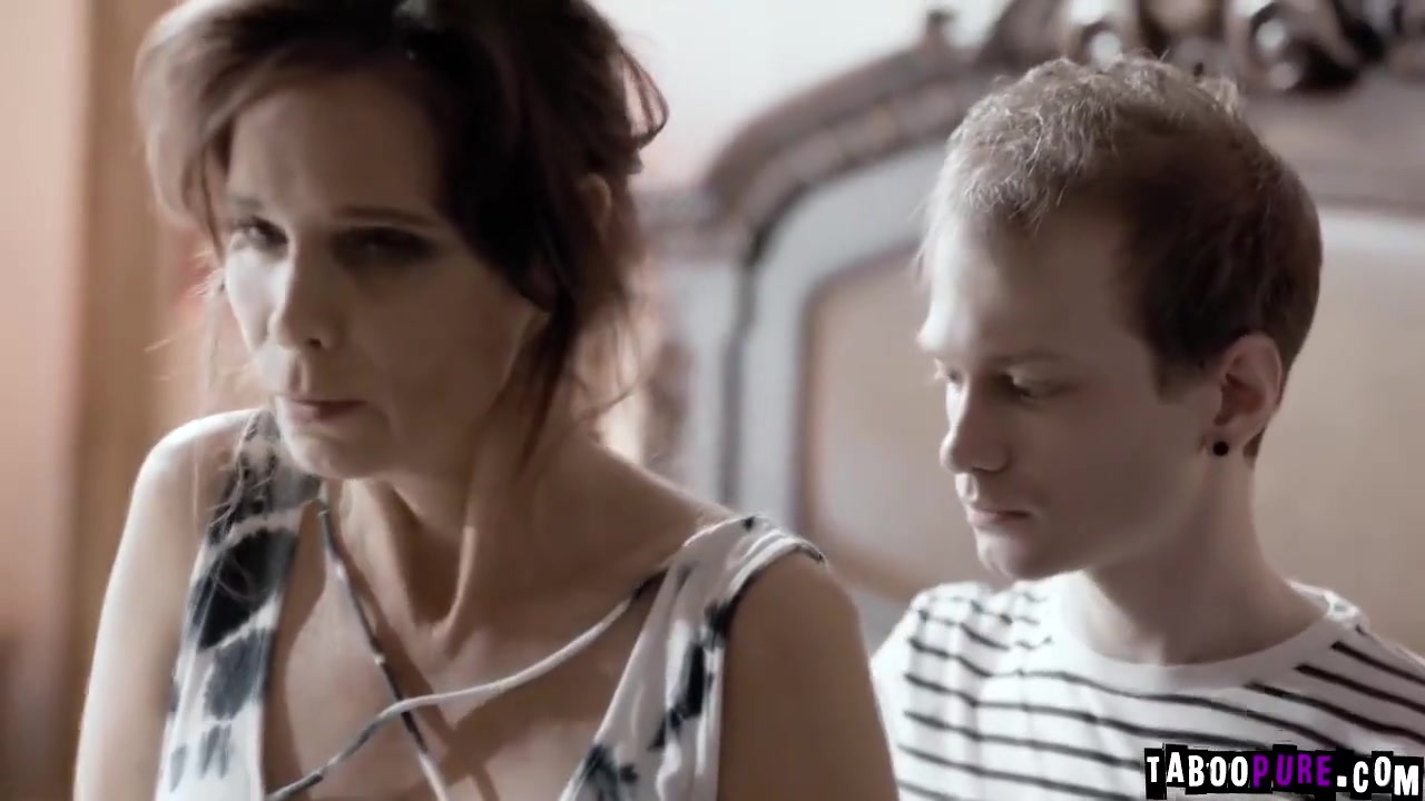 Ricky And Alex Showered Their Stepmom Serene With Their