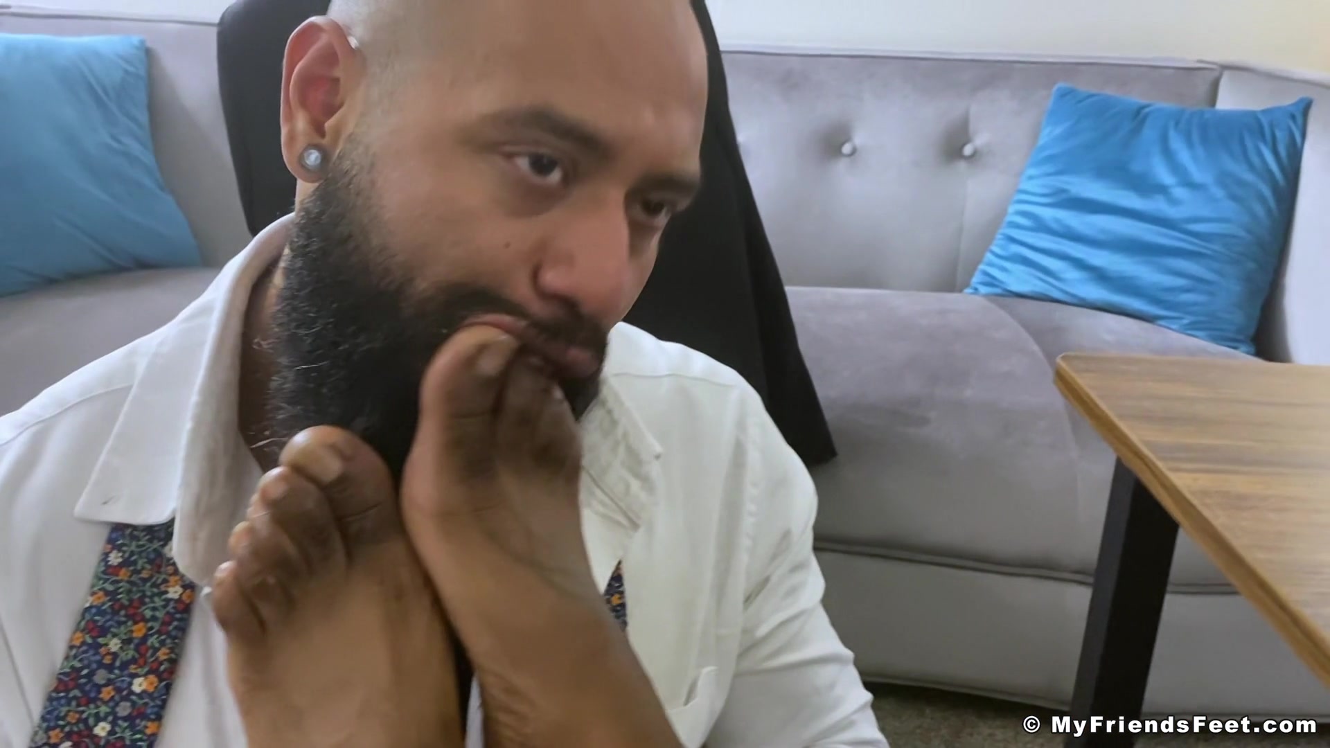 August Worshiped By His New Boss - August