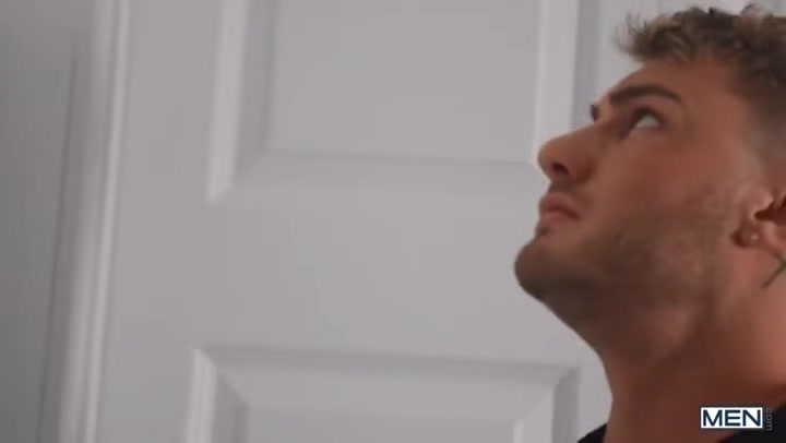 The pervert thief and bubble butt