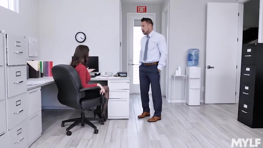 Pussy Eating Promotions - MYLF