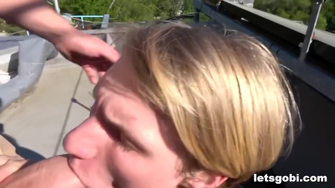 Granny Shows Us How To Bi