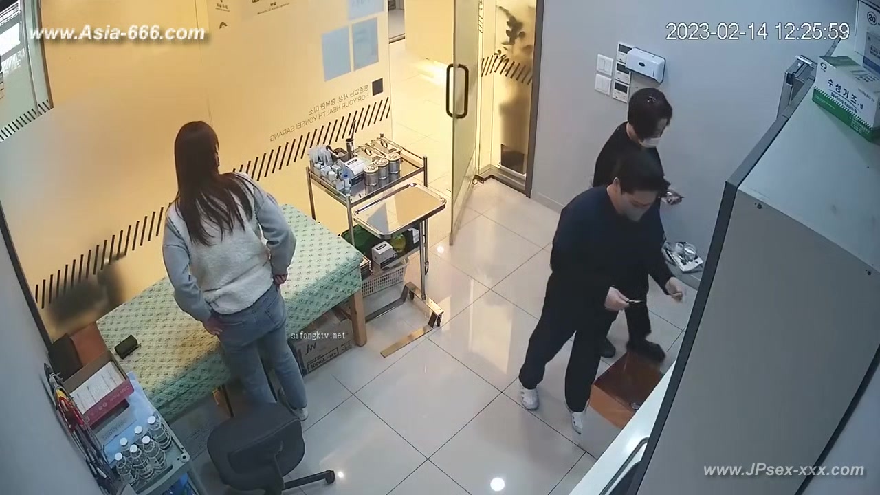 Peeping Hospital patient.28