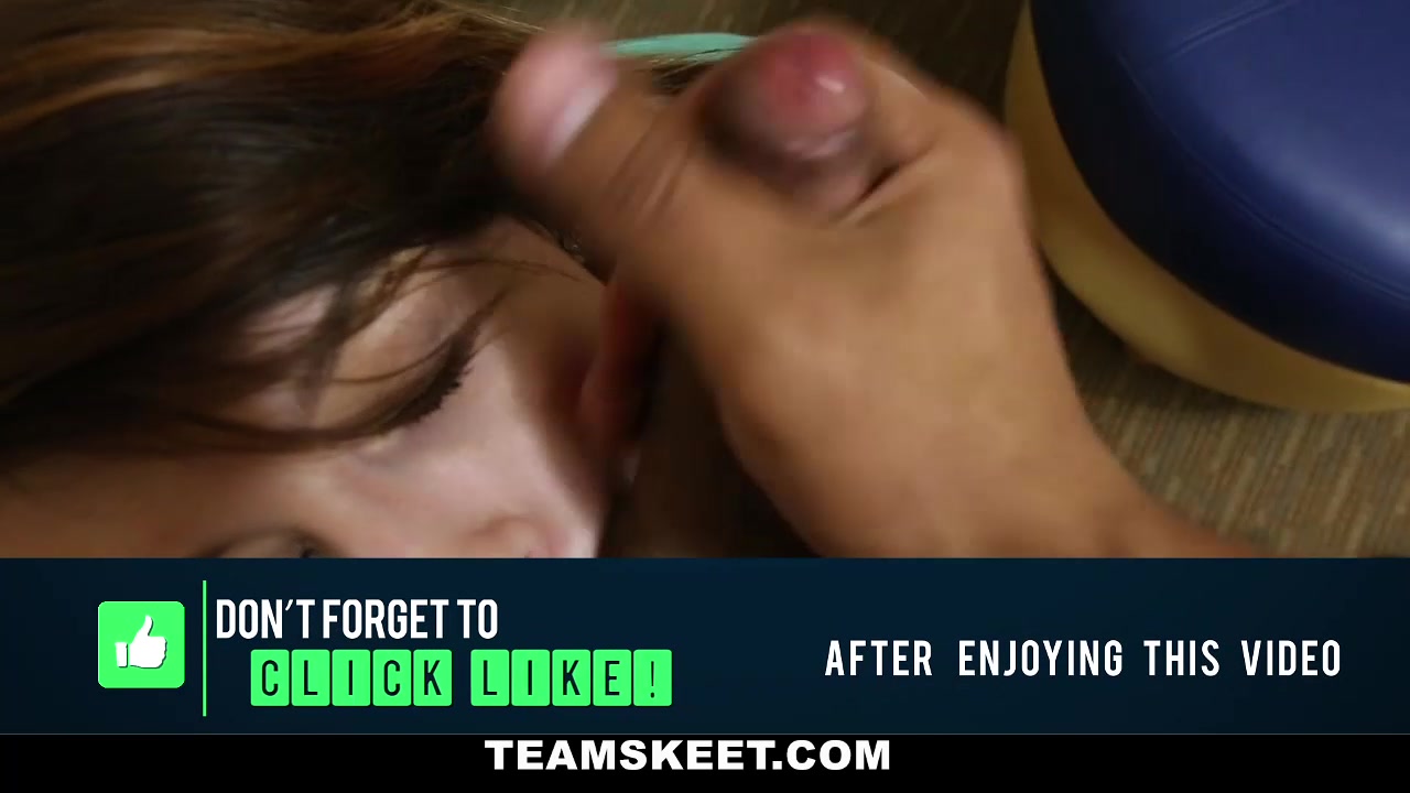 ThisGirlSucks - 19yearold teen 18+ Loves To Suck Dick!