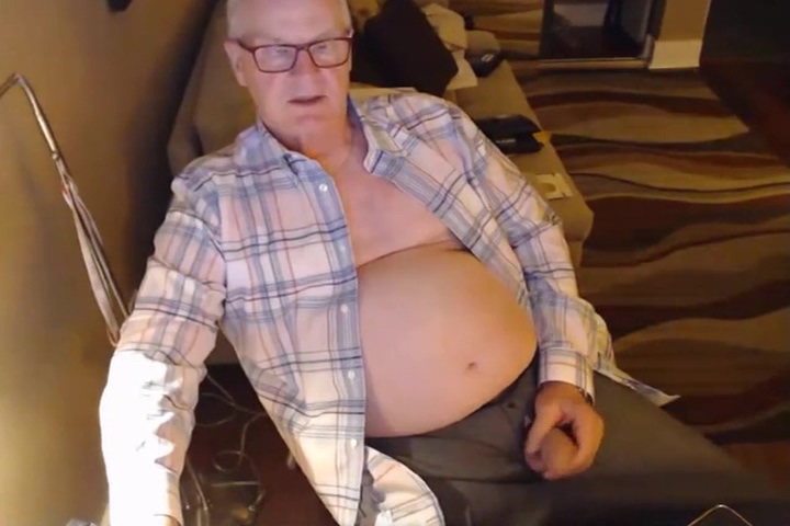 Step daddy Strokes On Cam