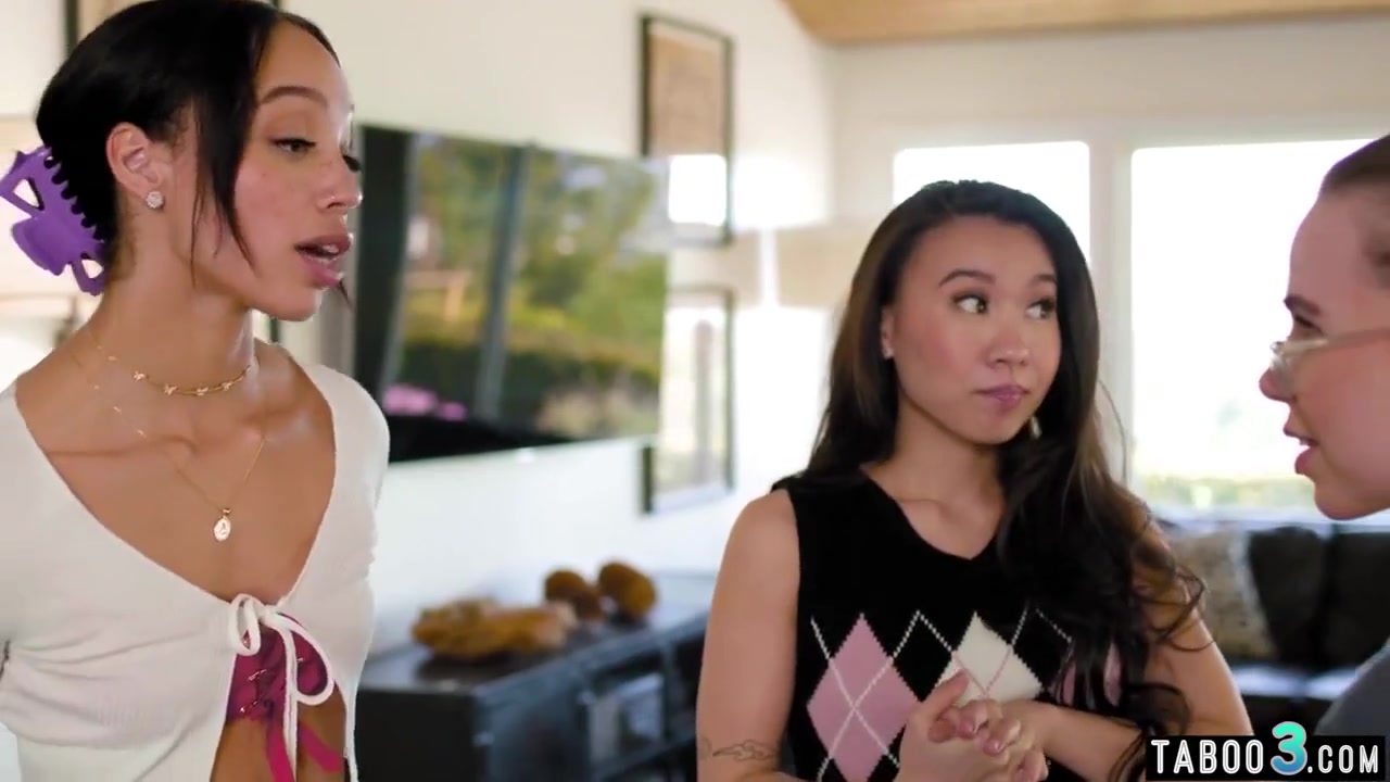 Hot Lesbian Teaching A Petite Small Titted Asian teen 18+ - Alexis Tae And Kimmy Kim